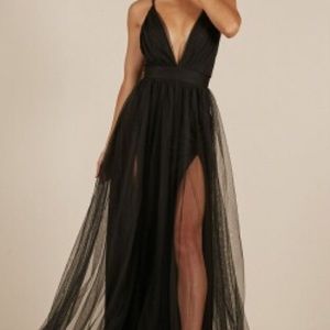 BLACK SLIT MAXI DRESS SIZE 6